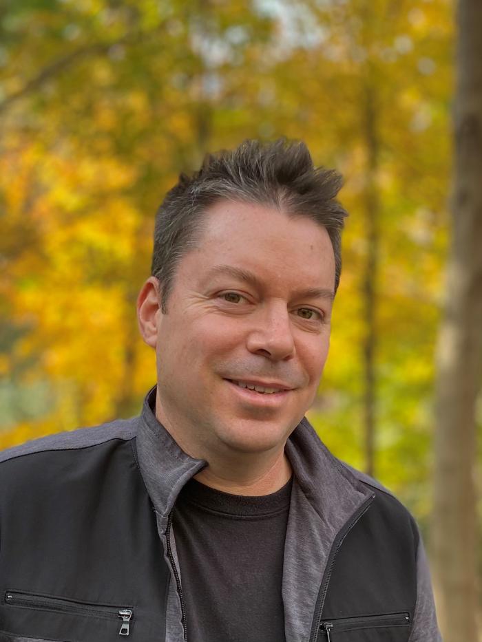 Headshot of Jason Boroughs
